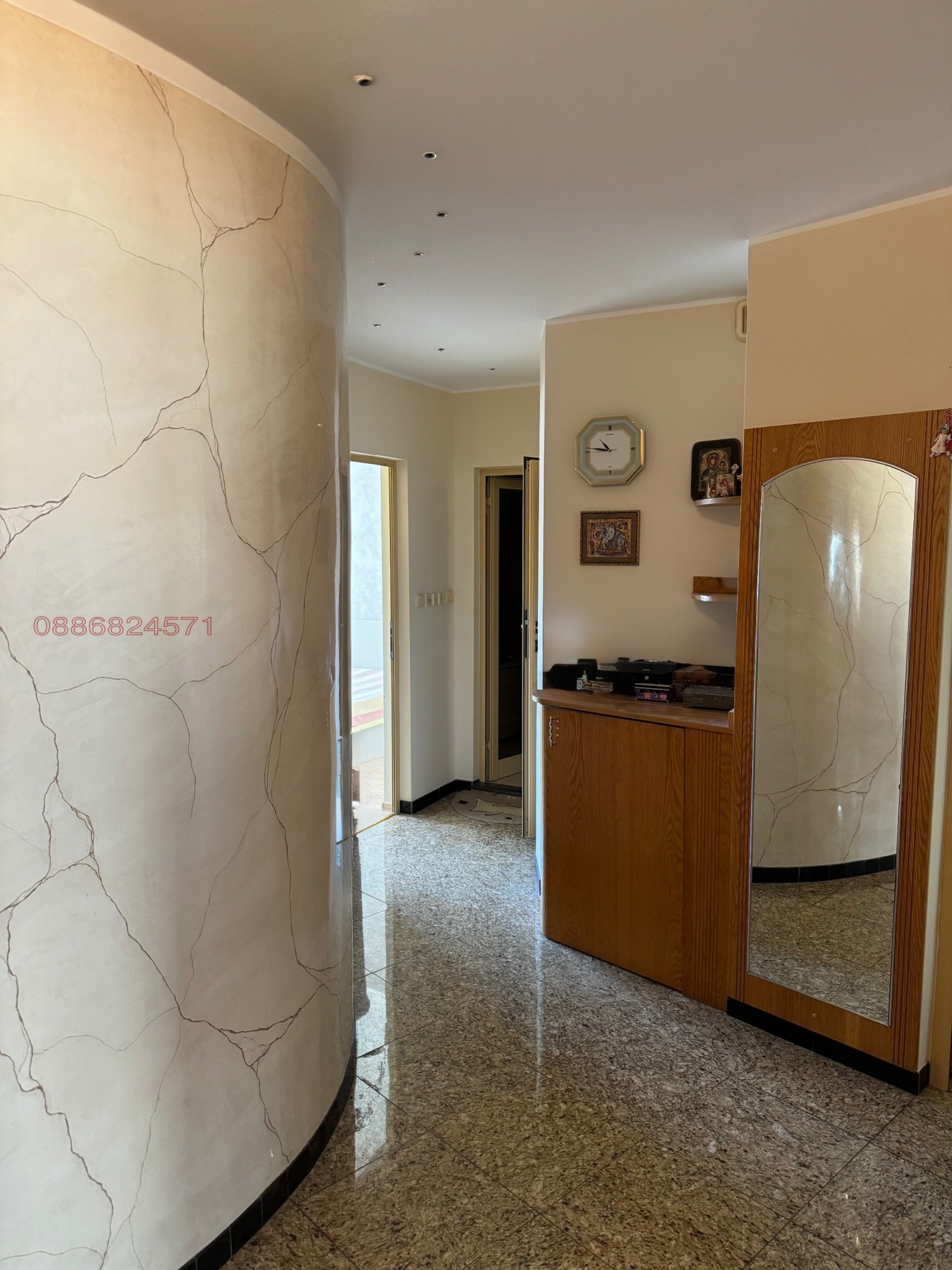 3-стаен, 90 кв.м, Кършияка