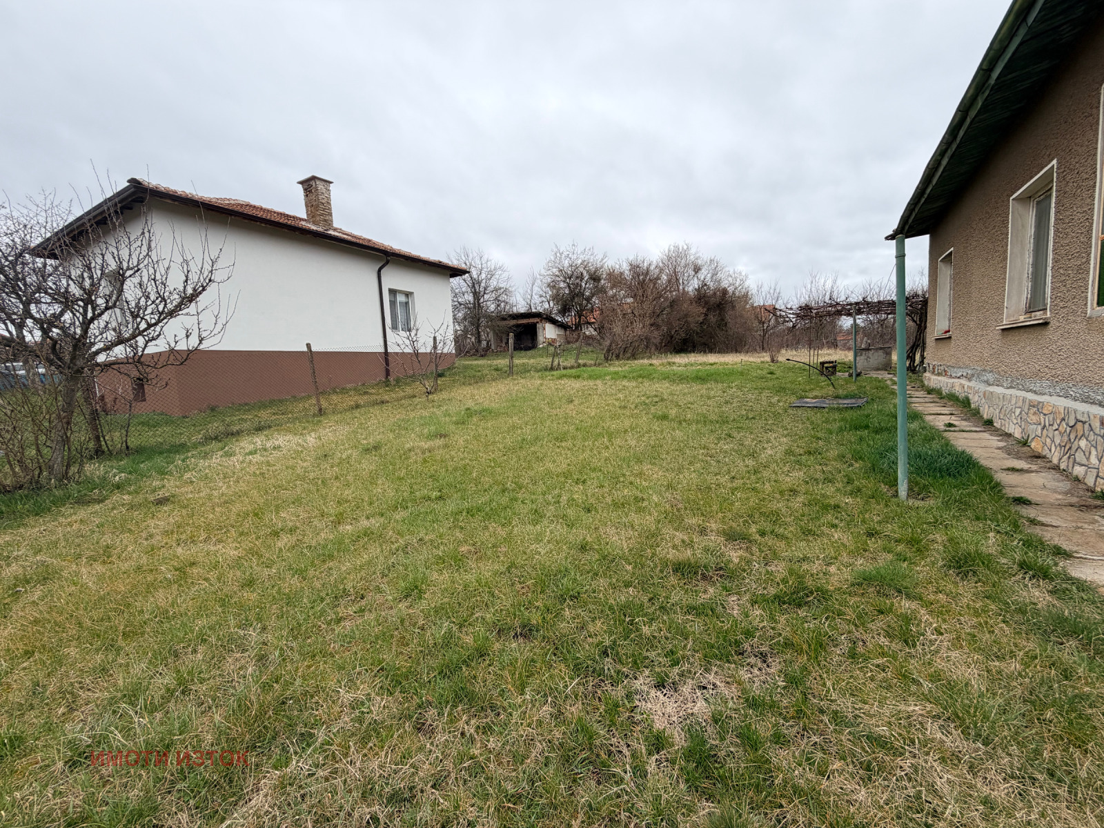 Продава КЪЩА, с. Ярджиловци, област Перник, снимка 6 - Къщи - 54025104