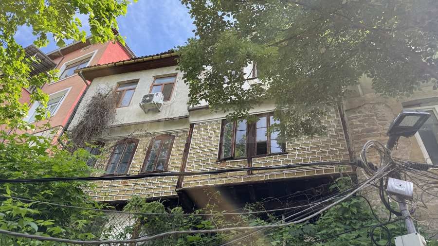 Продава КЪЩА, гр. Велико Търново, Стара част