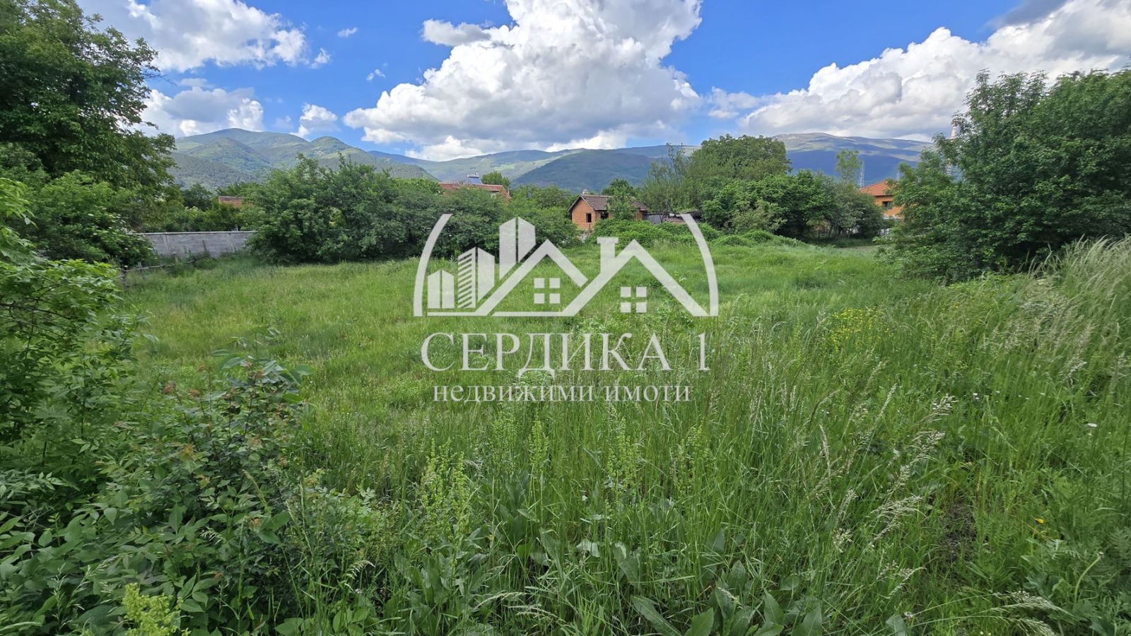 Продава ПАРЦЕЛ, гр. Златица, област София област