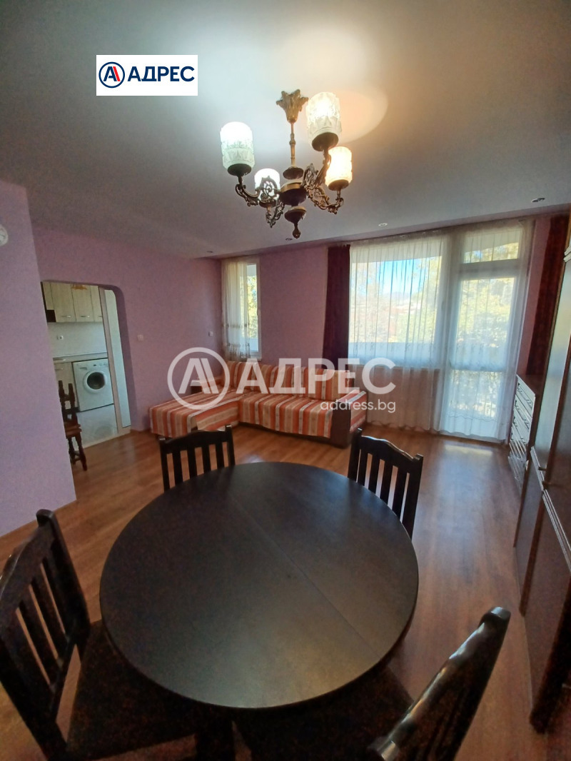 Продава 3-СТАЕН в област Пловдив, гр. Хисаря - 93 кв.м / 127 000 € » 248 390.41 лв., АДРЕС КАРЛОВО