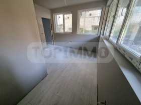 1 dormitorio Asparujovo, Varna 3