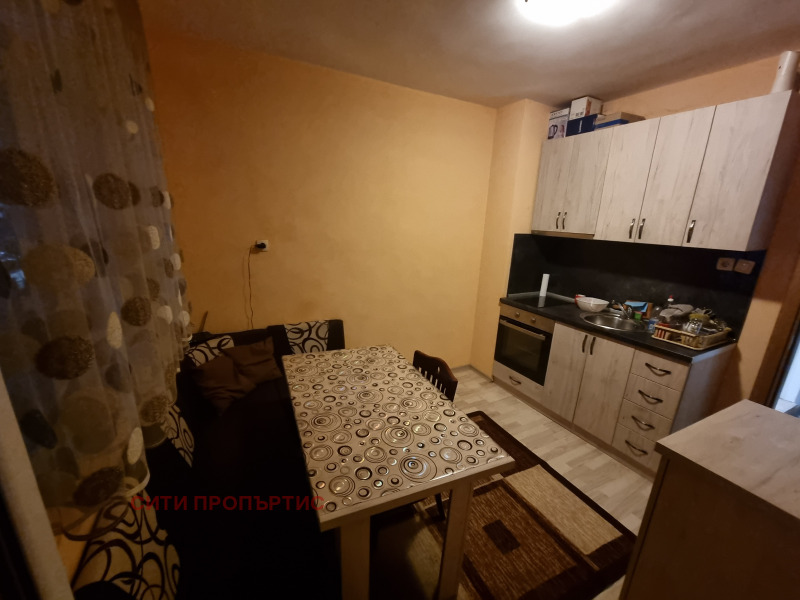 Продава 2-СТАЕН, гр. Благоевград, Запад