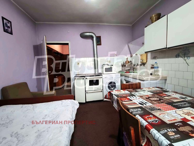 Till salu  Hus Golv region Lovech , Teteven , 100 kvm | 72629713 - bild [10]
