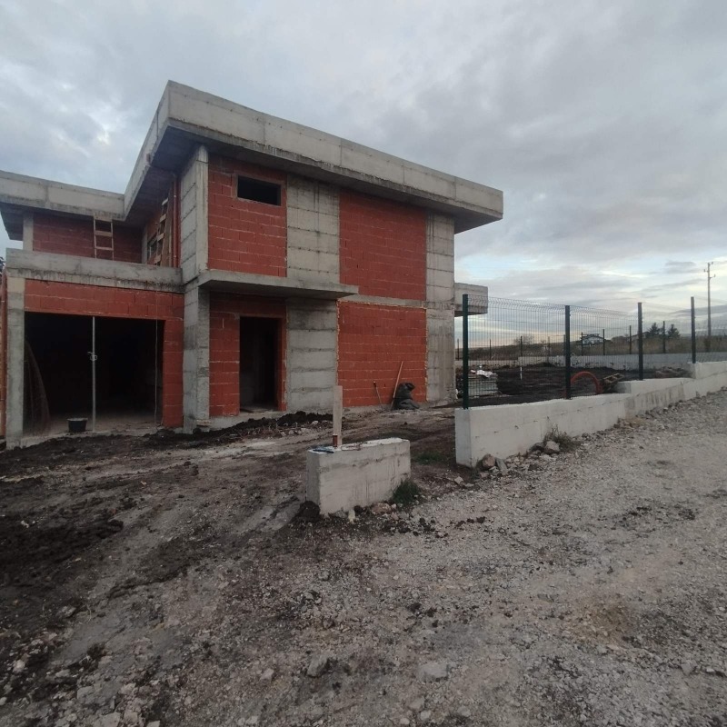 Продава КЪЩА, с. Хераково, област София област, снимка 3 - Къщи - 52367883