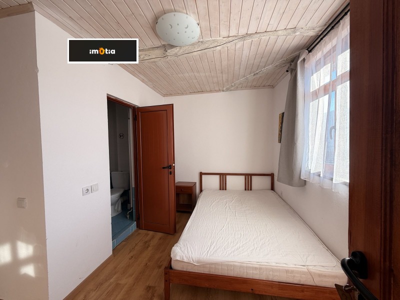 Продава КЪЩА, гр. Троян, област Ловеч, снимка 3 - Къщи - 53097667