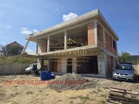 Casa Izgrev, Varna