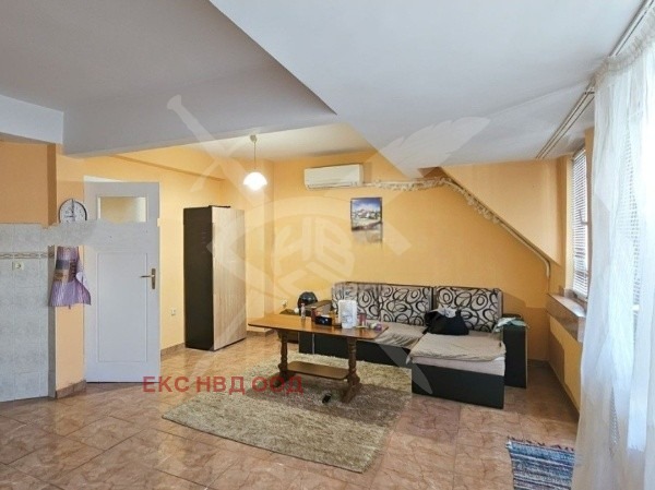 Продава  2-стаен град Пловдив , Съдийски , 81 кв.м | 88843820 - изображение [8]