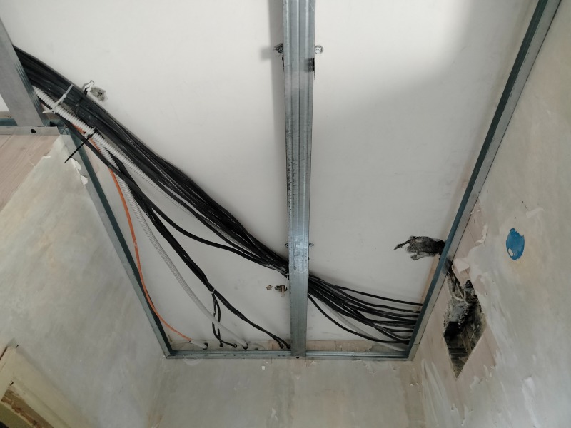 Продава 3-СТАЕН, гр. Русе, Родина 1, снимка 3 - Апартаменти - 52128856