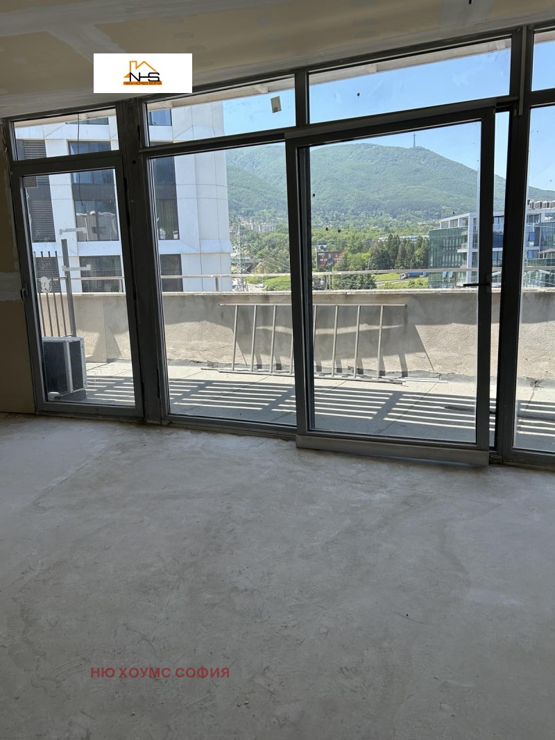 Продаја  3 спаваће собе Софија , Манастирски ливади , 308 м2 | 38246772 - слика [2]