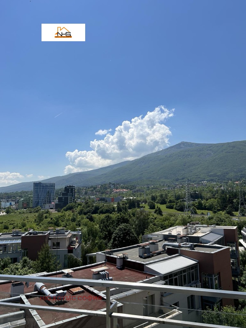 Продаја  3 спаваће собе Софија , Манастирски ливади , 308 м2 | 38246772