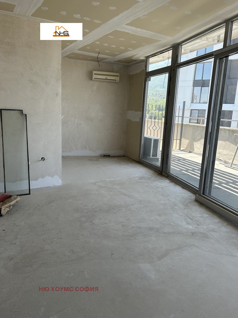 Продаја  3 спаваће собе Софија , Манастирски ливади , 308 м2 | 38246772 - слика [3]
