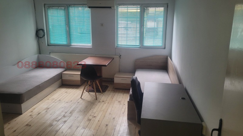 Продава МНОГОСТАЕН, гр. София, Красна поляна 1