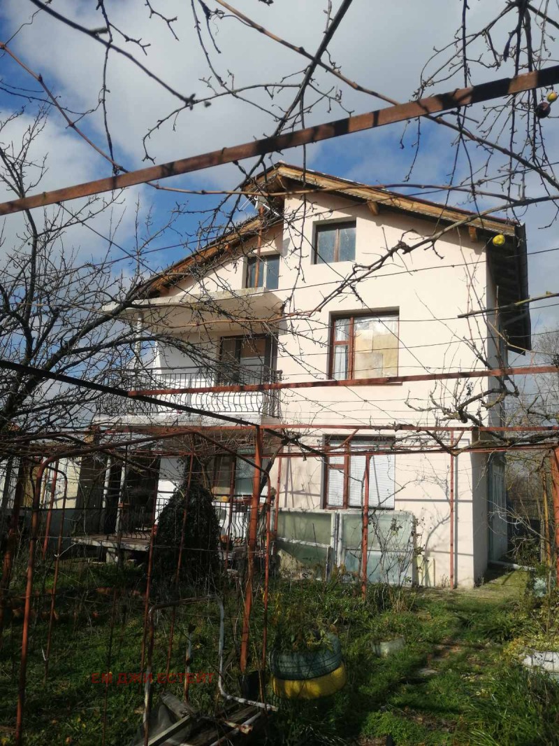 Продава КЪЩА, с. Ливада, област Бургас, снимка 3 - Къщи - 52549507