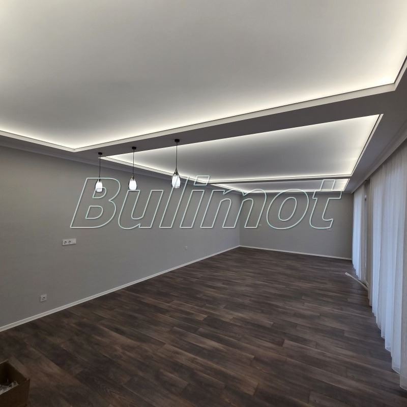 Продава КЪЩА, гр. Варна, с. Звездица, снимка 3 - Къщи - 53273202