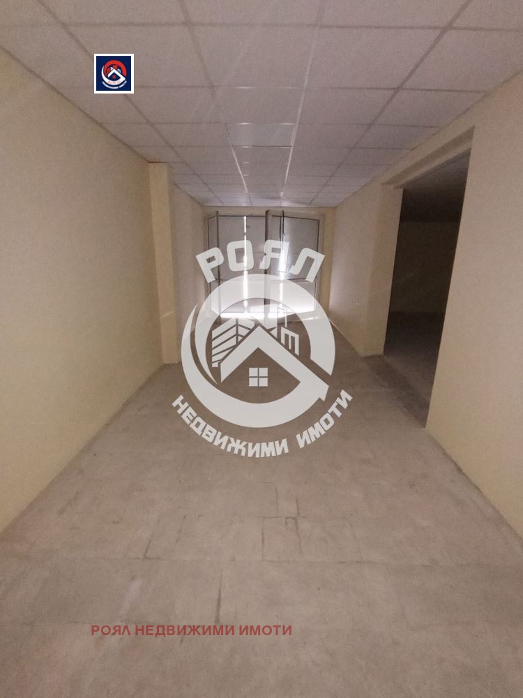 Продава ПРОМ. ПОМЕЩЕНИЕ, гр. Пловдив, Гагарин