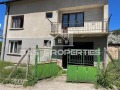 Продава КЪЩА, гр. София, с. Долни Пасарел, снимка 2