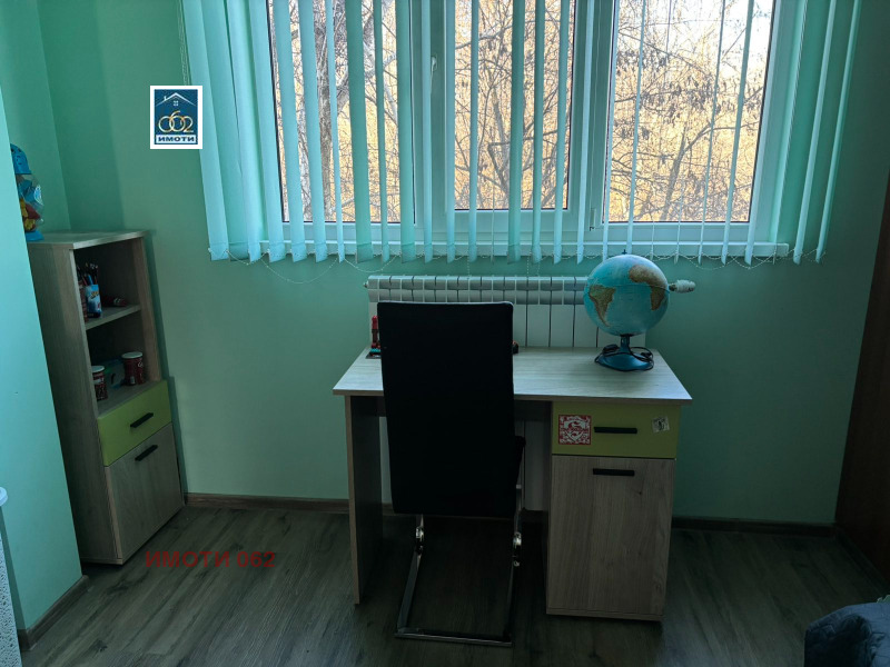 Myytävänä  2 makuuhuonetta Veliko Tarnovo alue , Gorna Orjahovitsa , 78 neliömetriä | 73512728 - kuva [9]