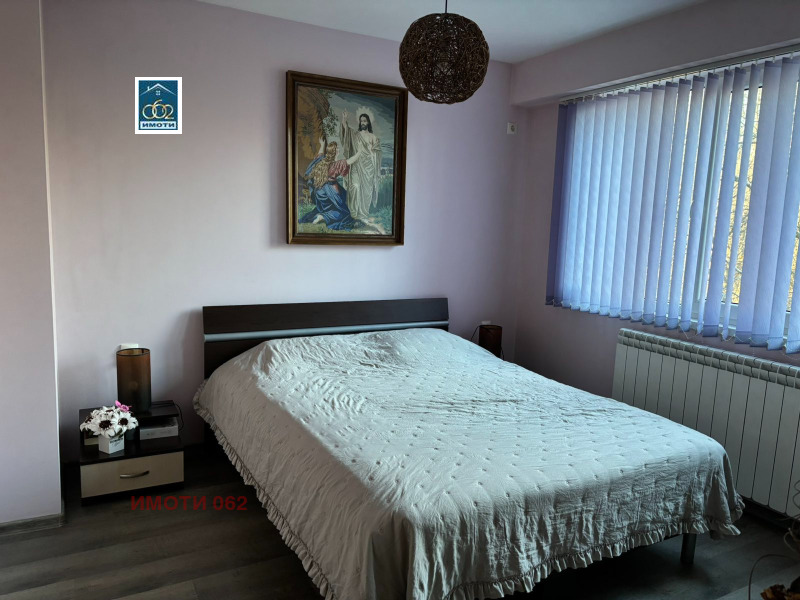 Myytävänä  2 makuuhuonetta Veliko Tarnovo alue , Gorna Orjahovitsa , 78 neliömetriä | 73512728 - kuva [7]