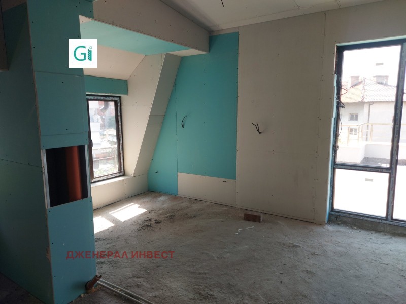 Продава 3-СТАЕН, гр. Благоевград, Идеален център, снимка 3 - Апартаменти - 53018511