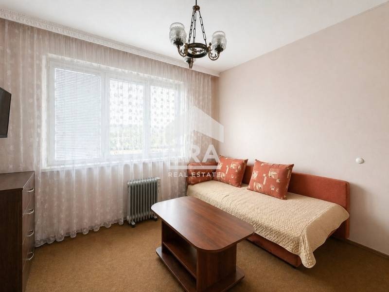 Продава 4-СТАЕН, гр. Варна, Младост 1, снимка 3 - Апартаменти - 54701112
