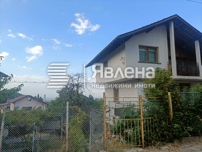 Продава КЪЩА, с. Марково, област Пловдив, снимка 2 - Къщи - 52745246