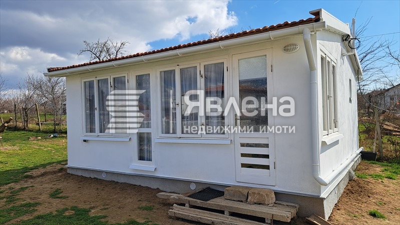 Продава КЪЩА, с. Порой, област Бургас