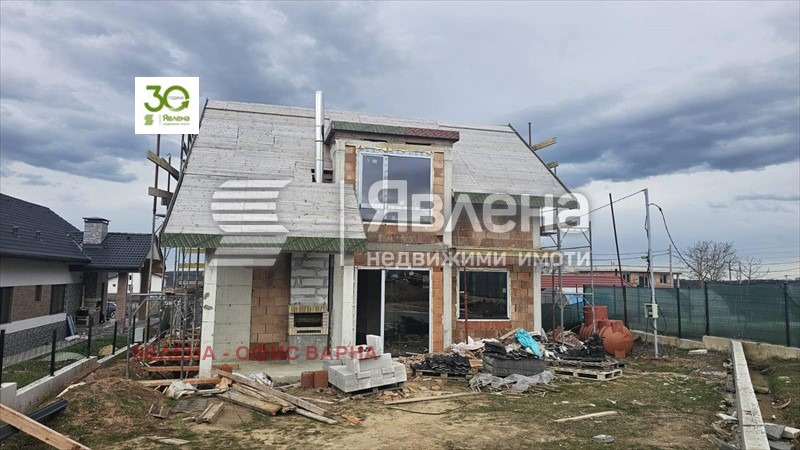 Продава КЪЩА, гр. Варна, с. Звездица, снимка 3 - Къщи - 54611690