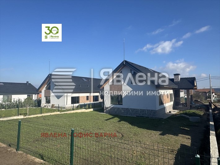 Продава КЪЩА, гр. Варна, с. Звездица, снимка 6 - Къщи - 54611690