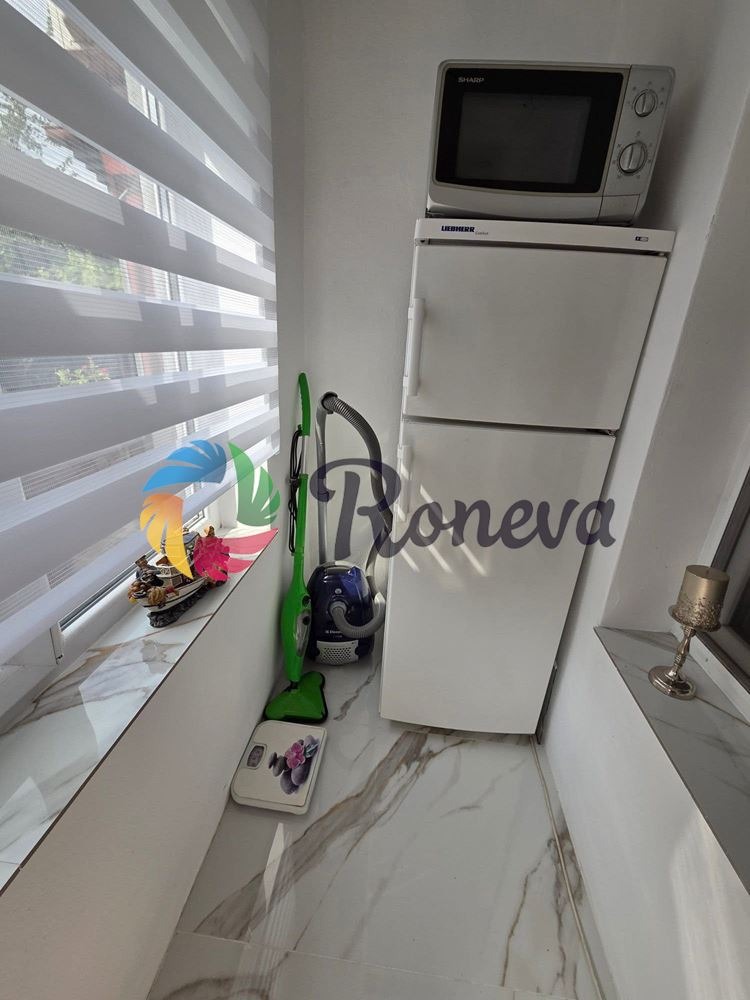 Продава КЪЩА, с. Свобода, област Добрич, снимка 11 - Къщи - 56095858
