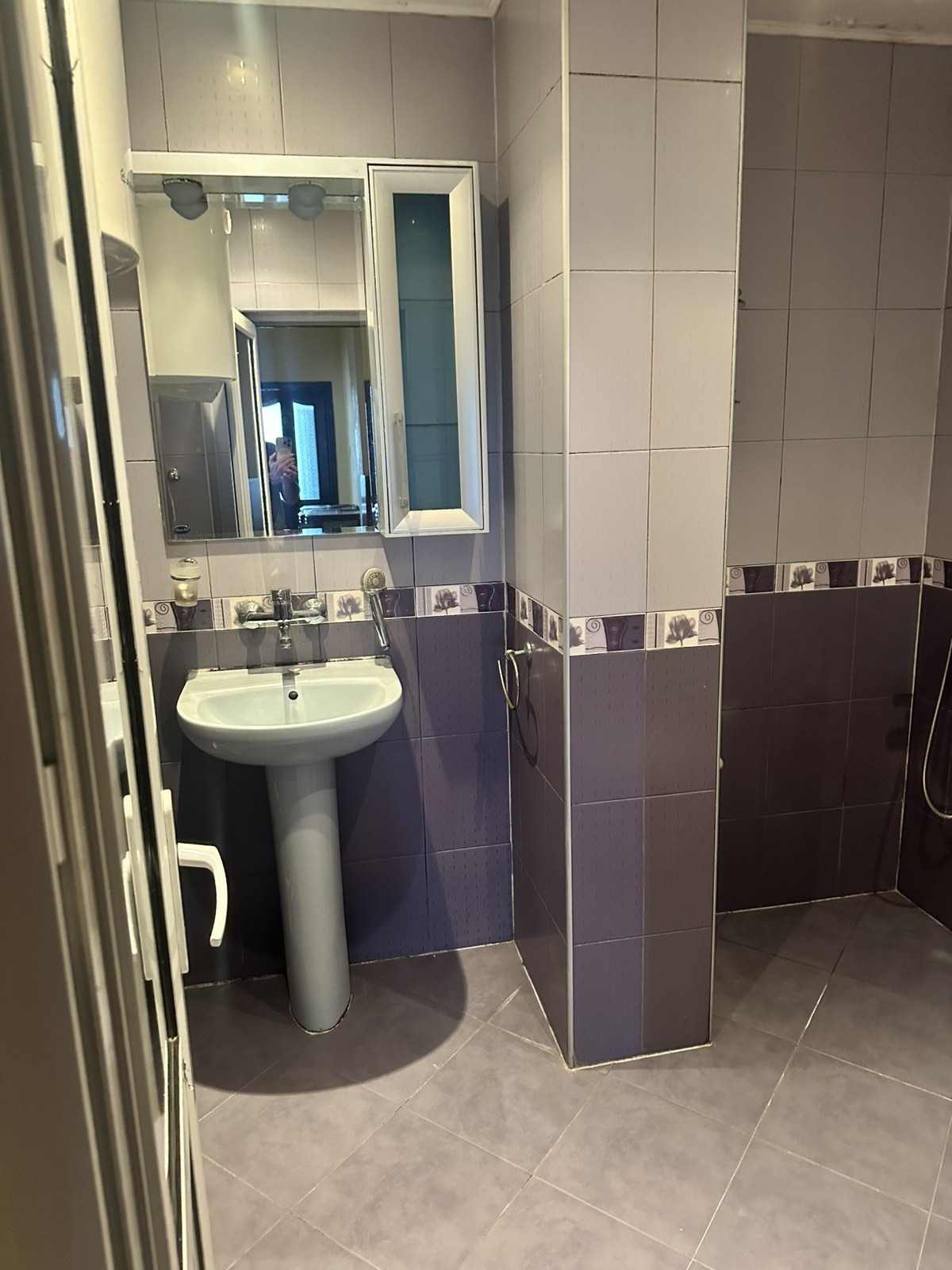 Продава 3-СТАЕН, гр. Кърджали, Веселчане, снимка 11 - Апартаменти - 54877096