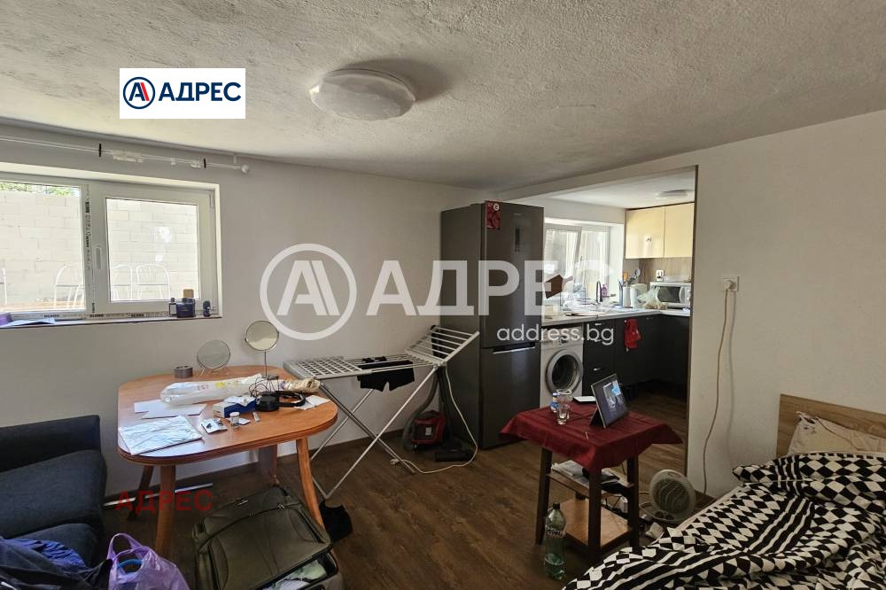 Продава ЕТАЖ ОТ КЪЩА, гр. Варна, Цветен квартал, снимка 6 - Етаж от къща - 54759632