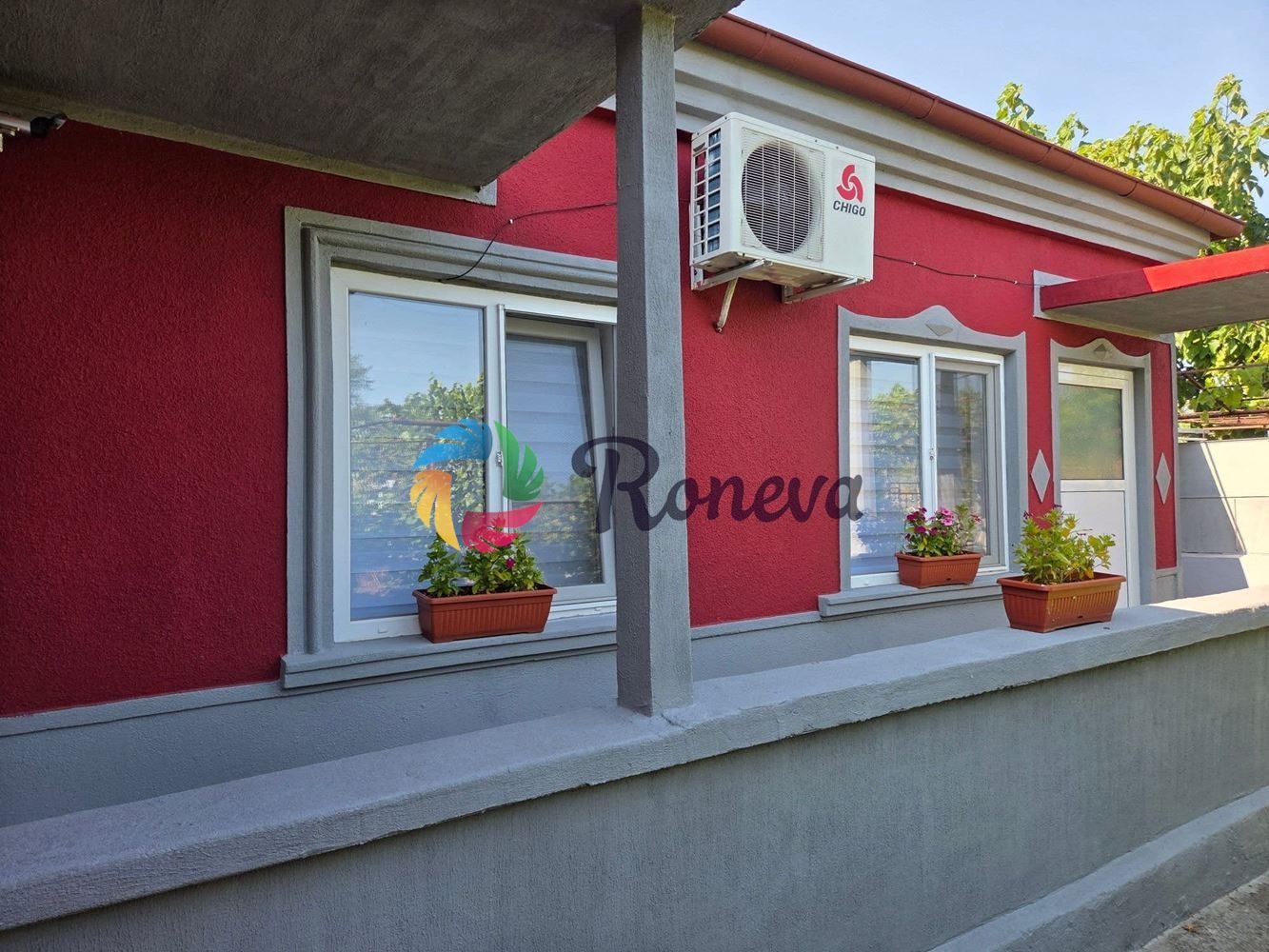 Продава КЪЩА, с. Свобода, област Добрич, снимка 2 - Къщи - 56095858