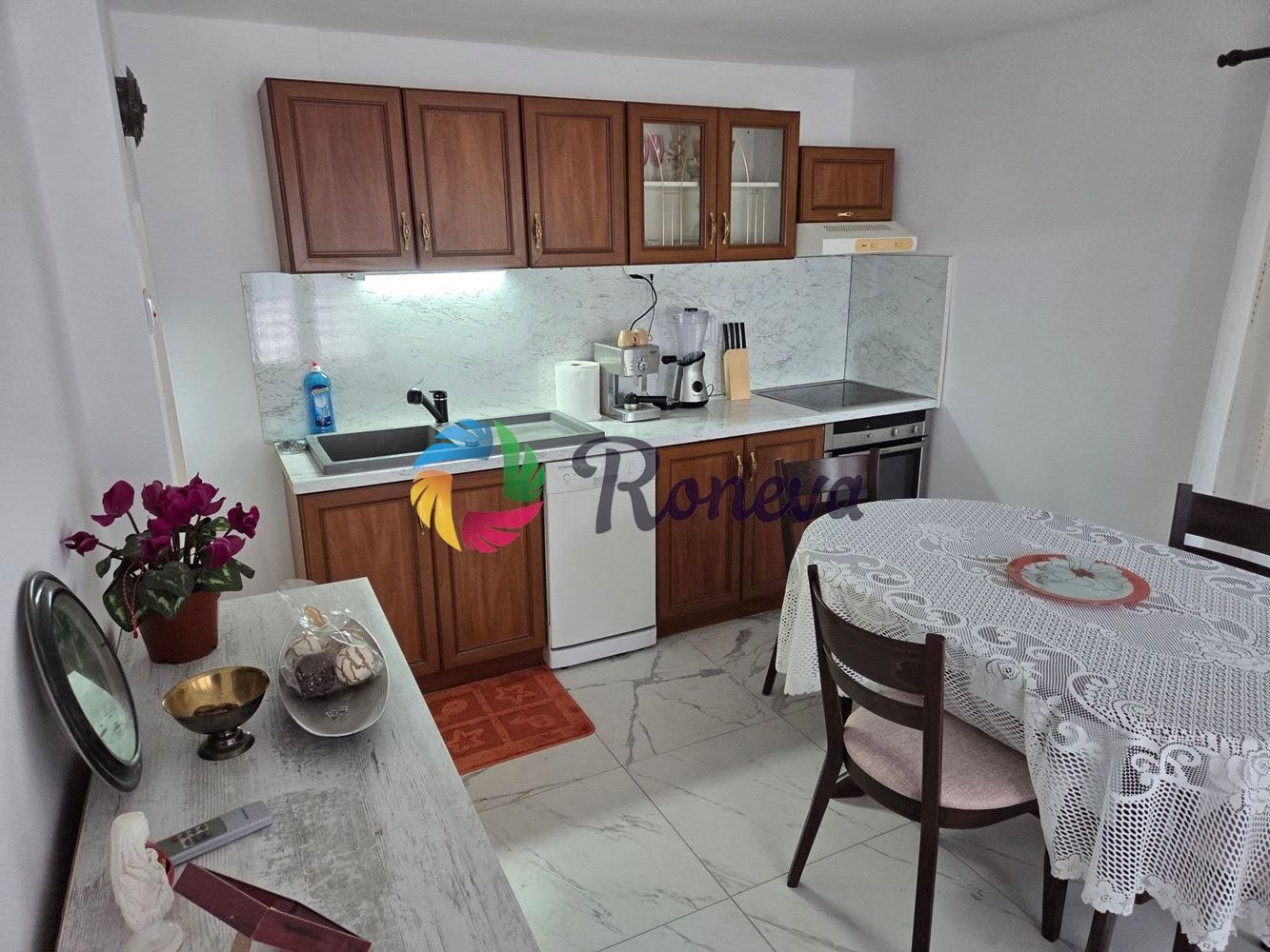 Продава КЪЩА, с. Свобода, област Добрич, снимка 5 - Къщи - 56095858