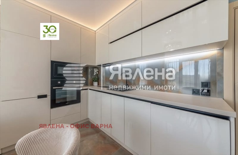 Продава 2-СТАЕН, гр. Варна, Бриз, снимка 3 - Апартаменти - 53289399