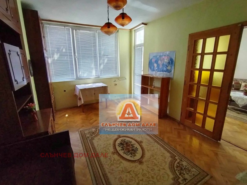 Продава  3-стаен град Шумен , Болницата , 94 кв.м | 80503141 - изображение [4]