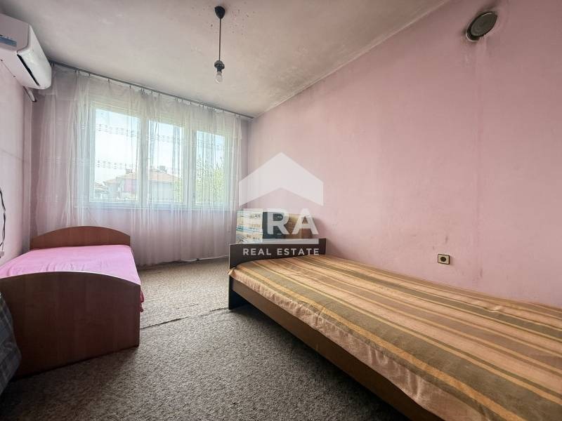 Продава ЕТАЖ ОТ КЪЩА, гр. Горна Оряховица, област Велико Търново, снимка 3 - Етаж от къща - 54193222