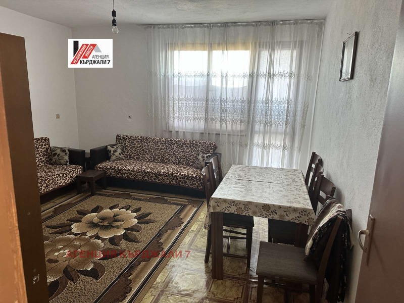 En venta  Casa región Kardzhali , Ostrovitsa , 130 metros cuadrados | 81298068