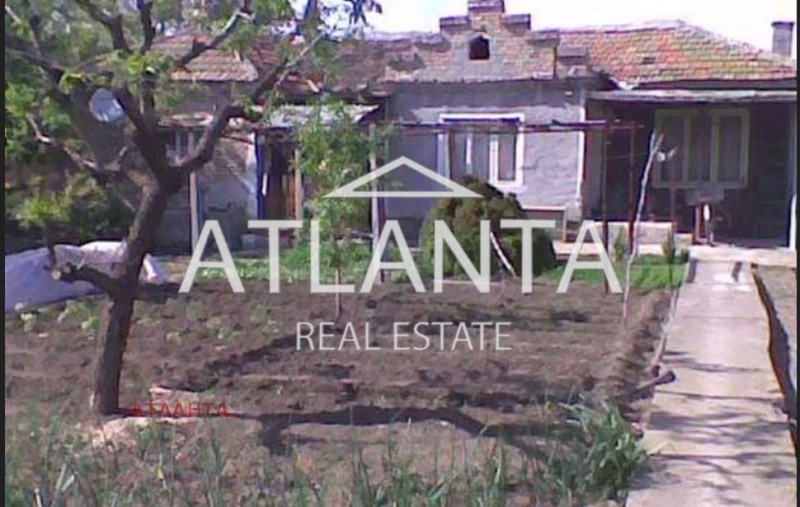 Продава  Къща област Варна , с. Тръстиково , 300 кв.м | 91393091