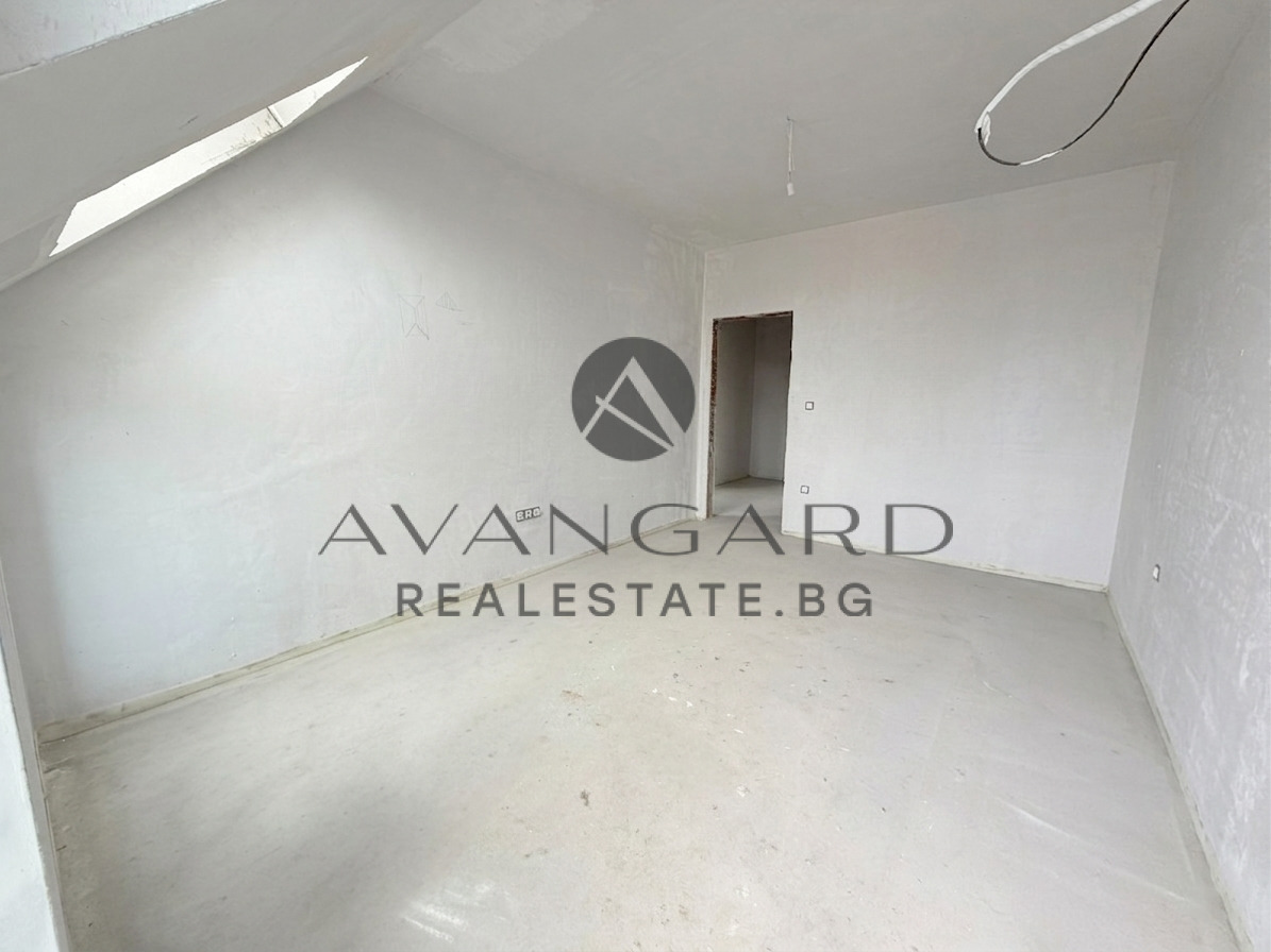 Продава 3-СТАЕН, гр. Пловдив, Остромила, снимка 3 - Апартаменти - 50795090