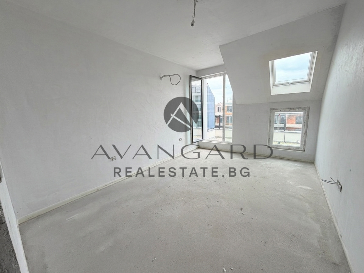 Продава 3-СТАЕН, гр. Пловдив, Остромила, снимка 2 - Апартаменти - 50795090