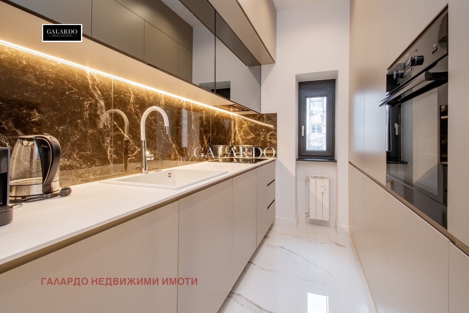 Продава 3-СТАЕН, гр. София, Център, снимка 6 - Апартаменти - 53074225