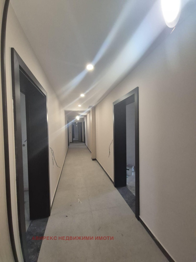 De vânzare  1 dormitor Plovdiv , Traciia , 76 mp | 44207717 - imagine [5]