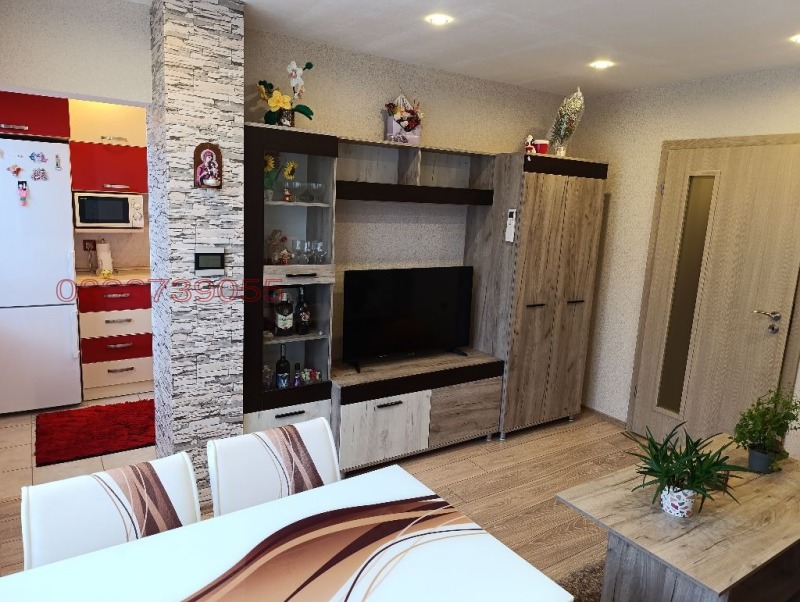 Na sprzedaż  1 sypialnia Pazardżik , Centar , 61 mkw | 46023958