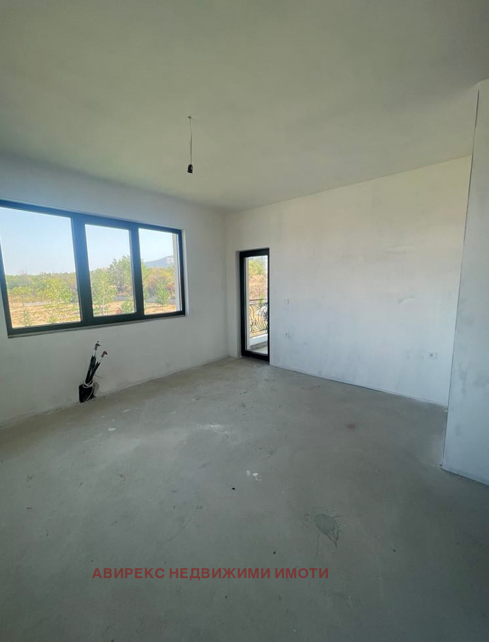 Till salu  Hus region Plovdiv , Markovo , 275 kvm | 61004313 - bild [4]