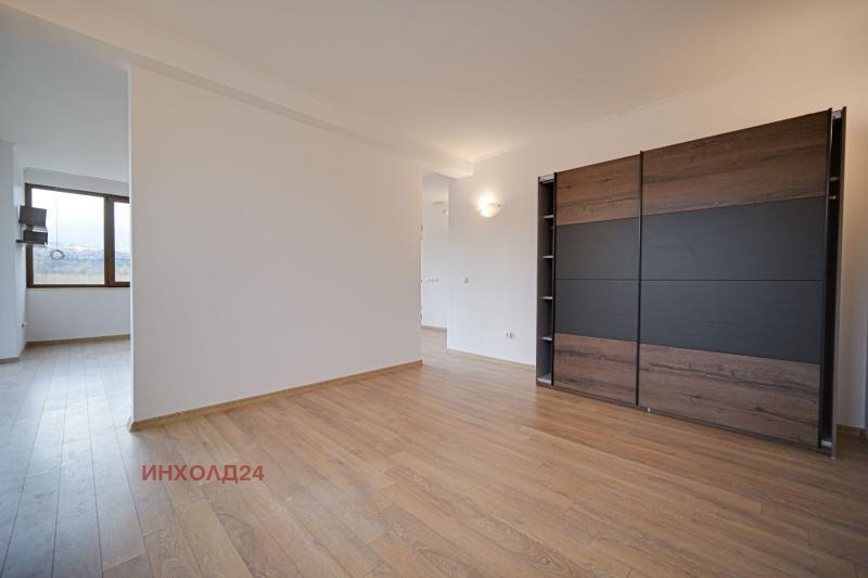 In vendita  Casa Sofia , German , 500 mq | 89674391 - Immagine [5]