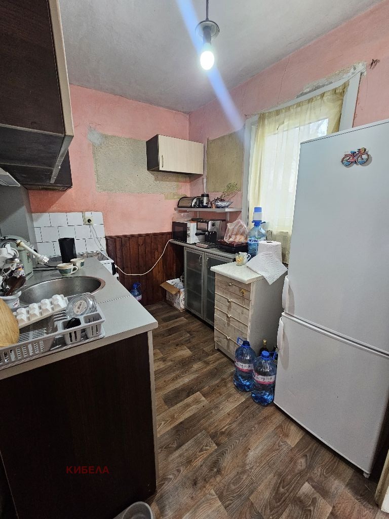 Продава КЪЩА, гр. Радомир, област Перник, снимка 12 - Къщи - 48800883