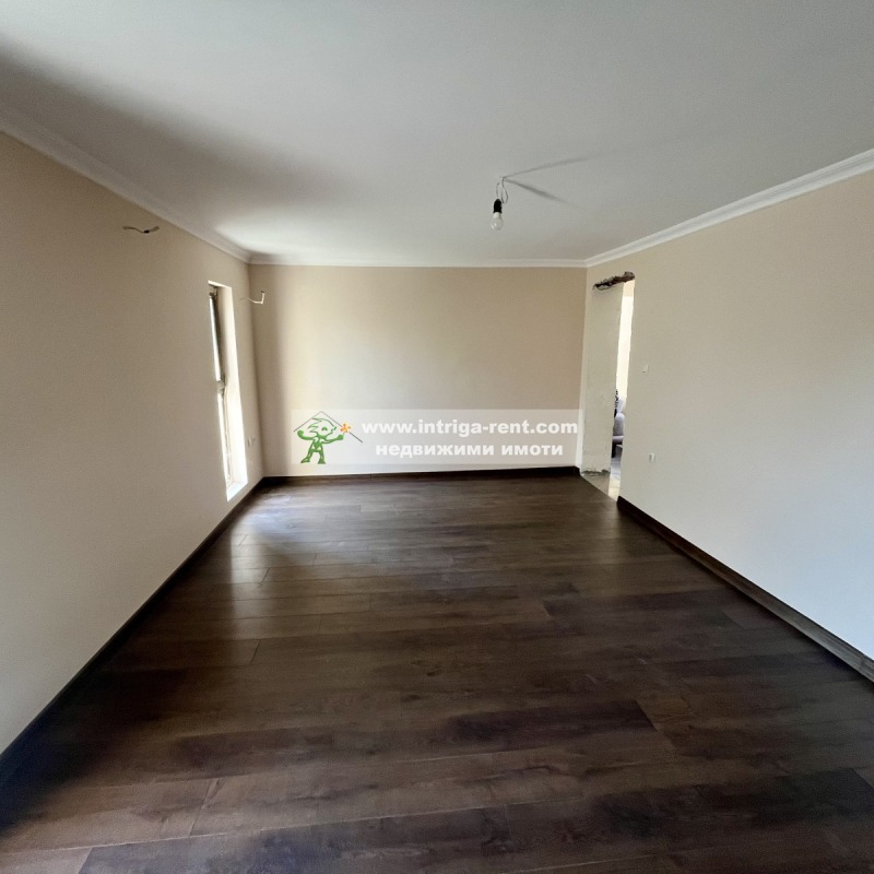 Продава КЪЩА, гр. Хасково, Промишлена зона - Юг, снимка 13 - Къщи - 52520169