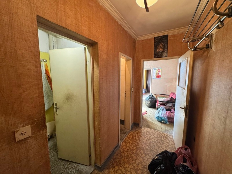 Продава 2-СТАЕН в град Монтана, Идеален център - 68 кв.м / 89 476.08 € » 175 000 лв., ИМОТИ МОНТИ