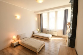 3 bedroom Tsentar, Sofia 6